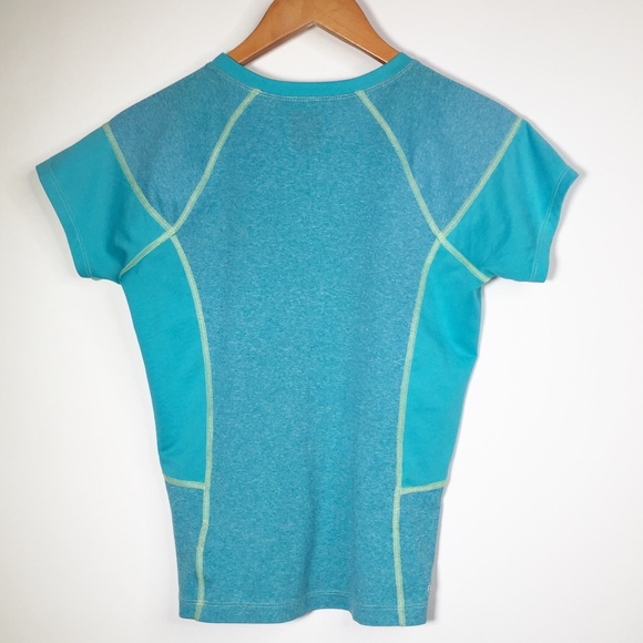 The North Face Vaporwick Blue Short Sleeve Tee - Picture 10 of 10